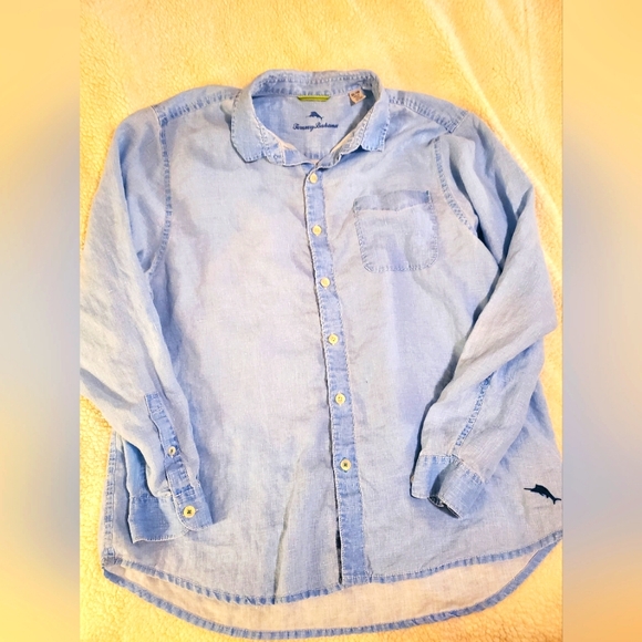 Tommy Bahama Other - Tommy Bahamas Sea Glass Breezer Linen Shirt size XL. In excellent condition.